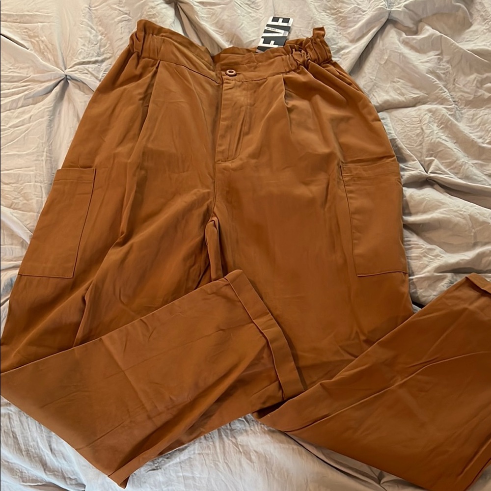 HYFVE  PANTS cuffed paper bag  $35 retail SMALL NWT  HIGH RISE